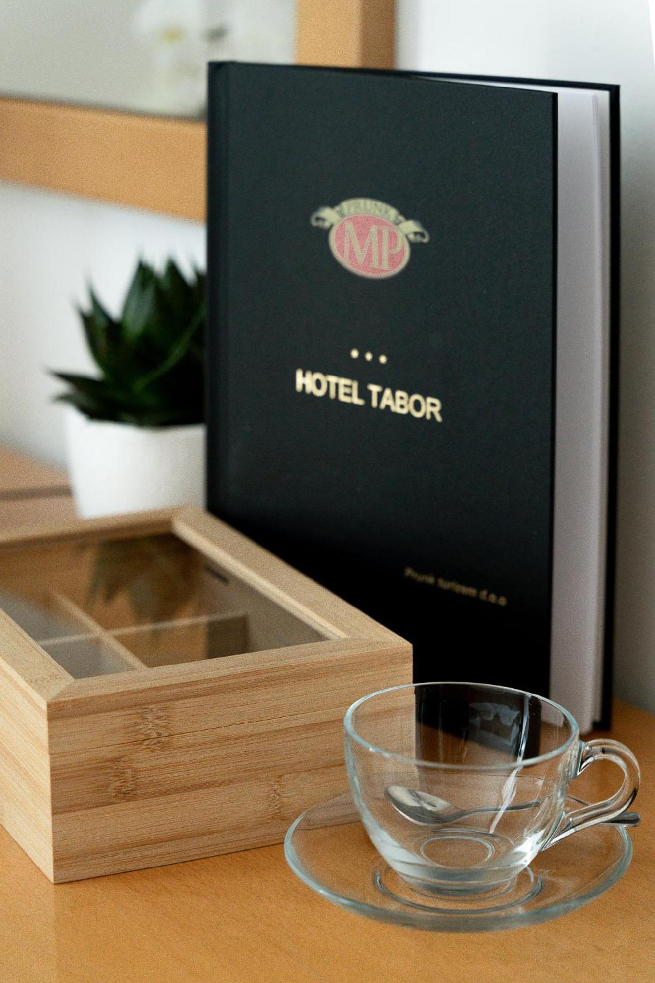 Hotel Tabor Sežana Exterior foto
